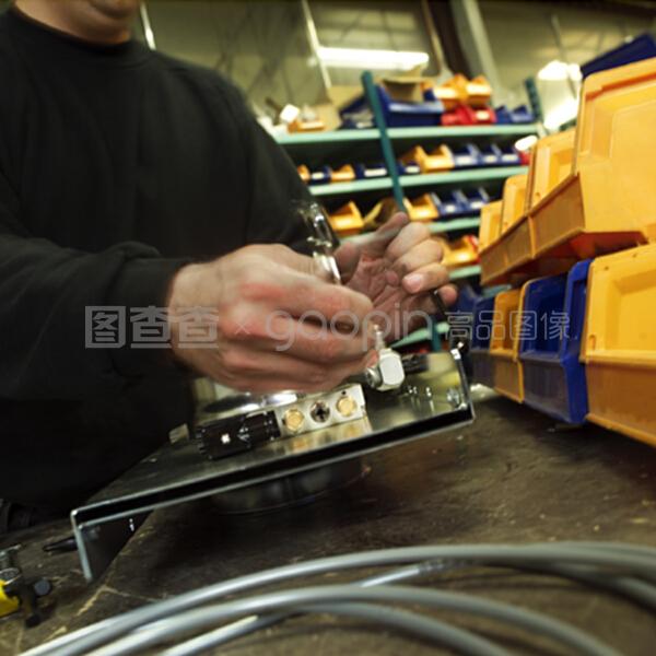 電子作品模具 數(shù)字時代的設(shè)計與制造新范本